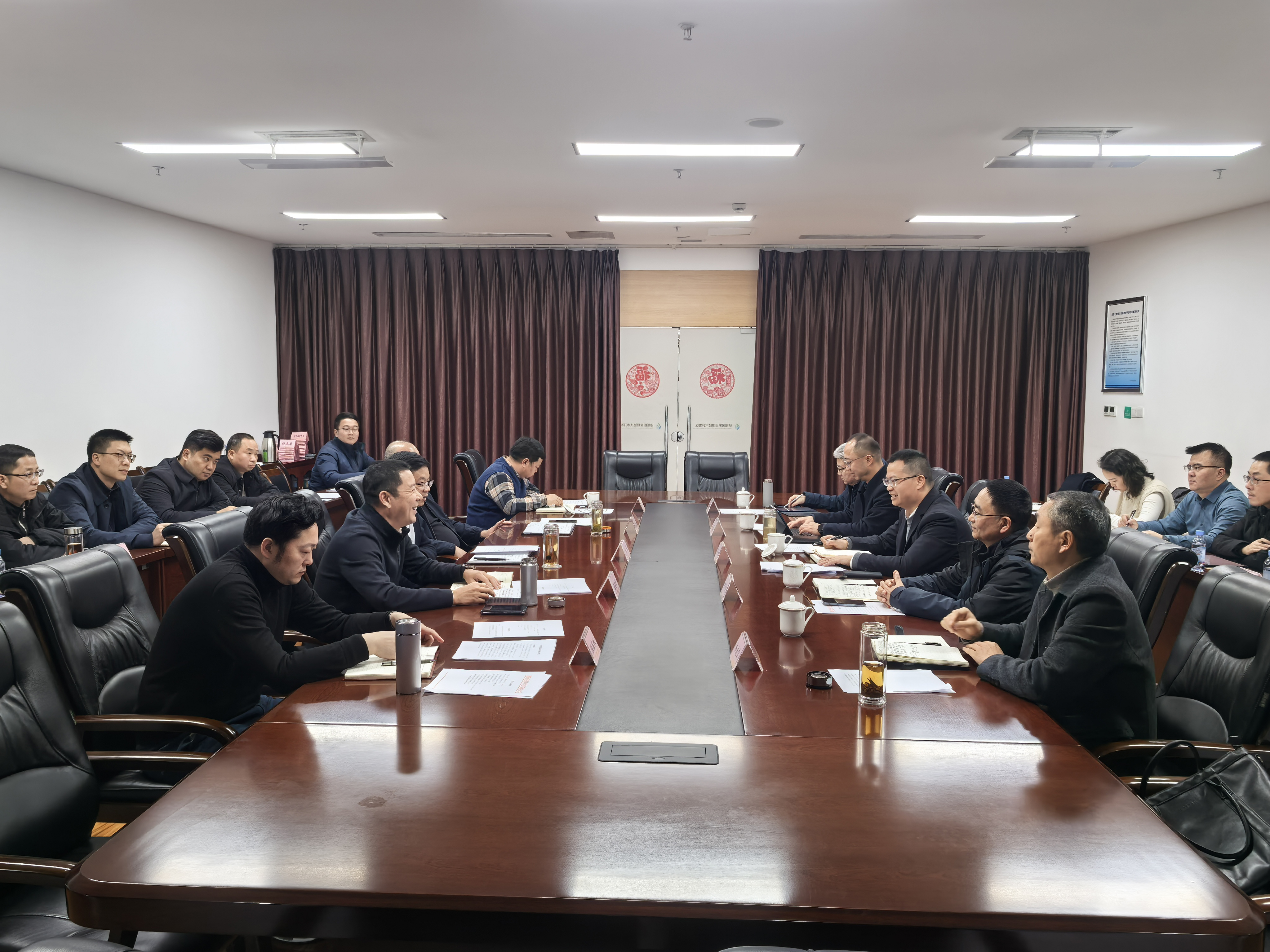 【攜手并進(jìn)，共創(chuàng)未來】德陽發(fā)展集團(tuán)拜訪德陽經(jīng)開區(qū)共商深度合作與發(fā)展